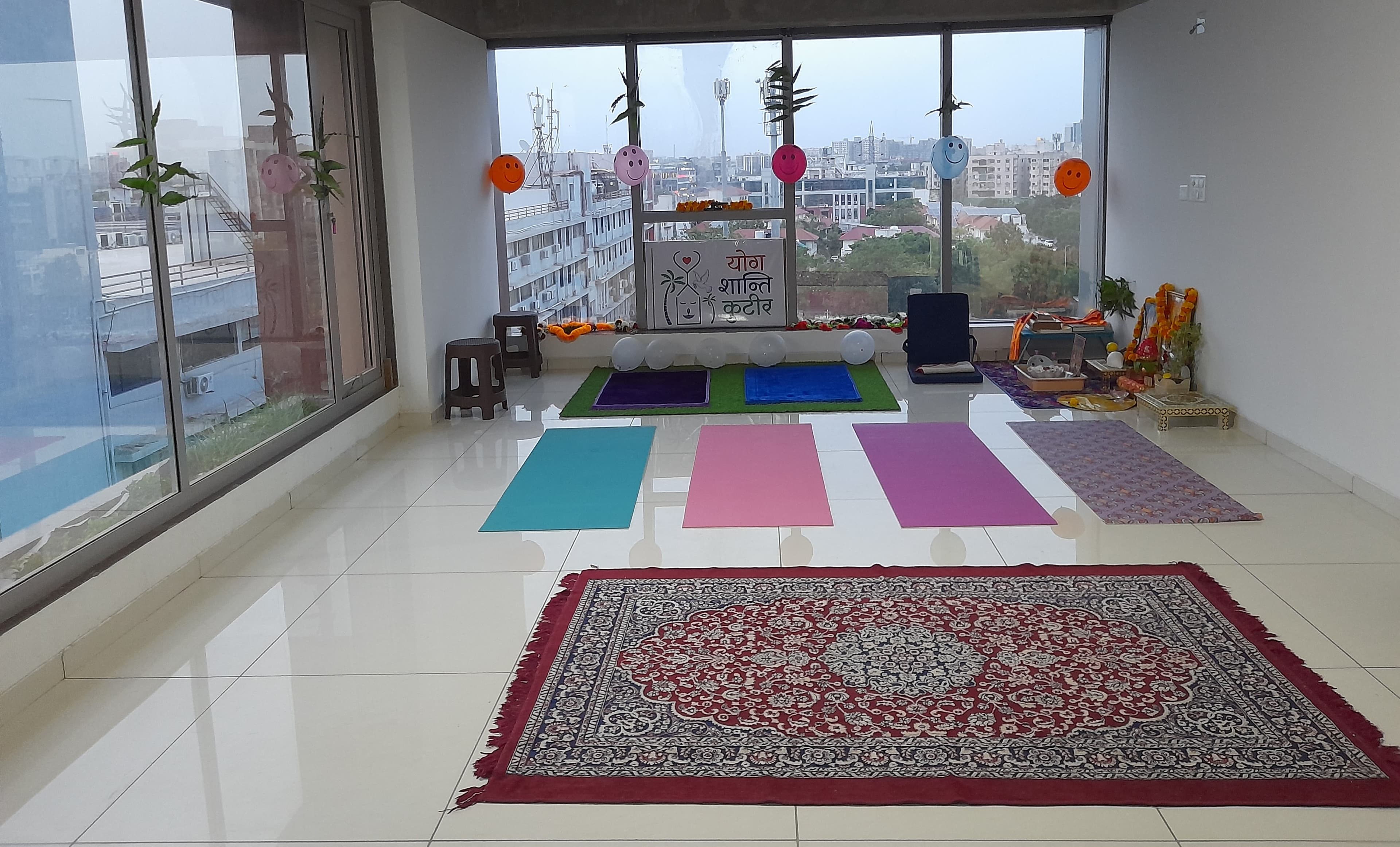 Yog Shanti yoga room